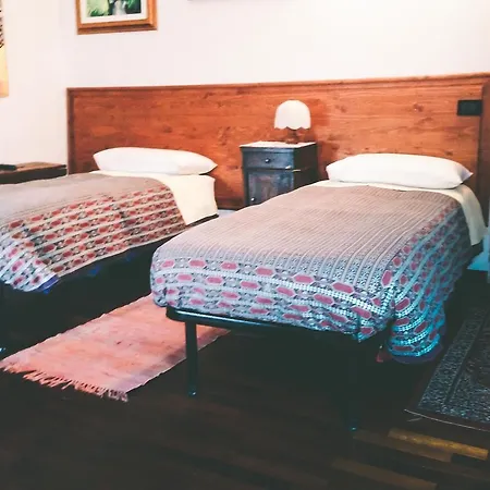 Il Tempo Ritrovato Bed & Breakfast Canossa